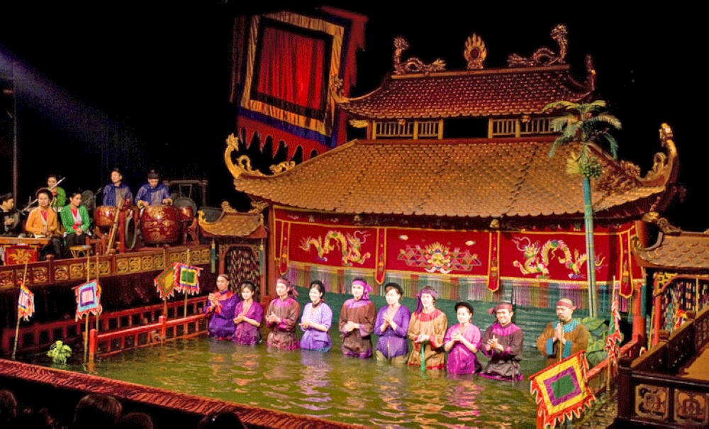 The water puppet shows are loved by locals and tourists